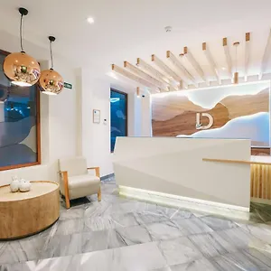 https://debambu-atarazanas.hotelsinnerja.org