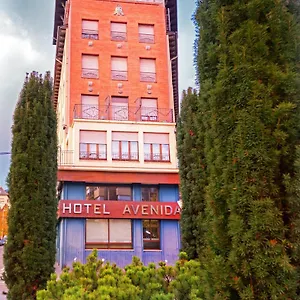 https://hotel-avenida-la-seu-durgell.catalonia-hotels.com