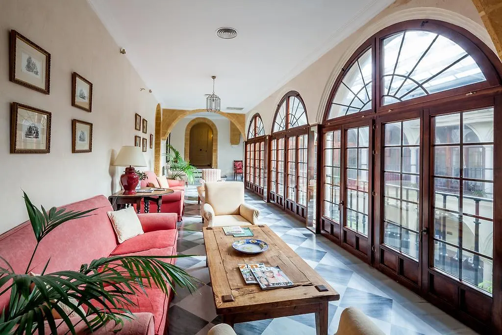 Palacio Marques De La Gomera Osuna 4*,